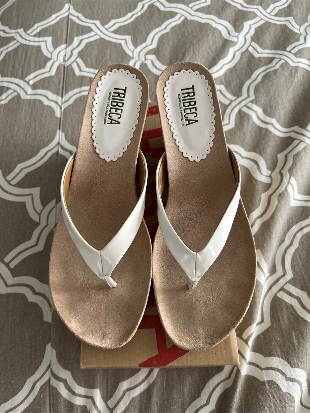 Tribeca by Kenneth Cole White Thong Wedge Sandals